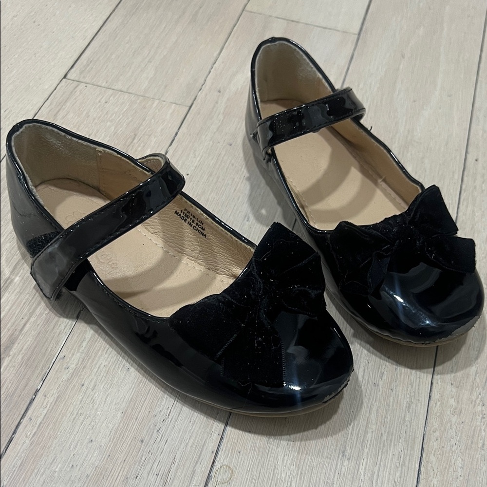 Black Patent Leather Kids Shoes with Bow
